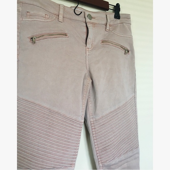 Nude-Pink Jeans🌷 - Picture 2 of 3